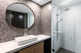 Vibe Hotel Canberra Airport