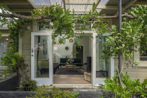 Cornwall Park Motel