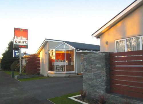 Motel Buller Court On Palmerston