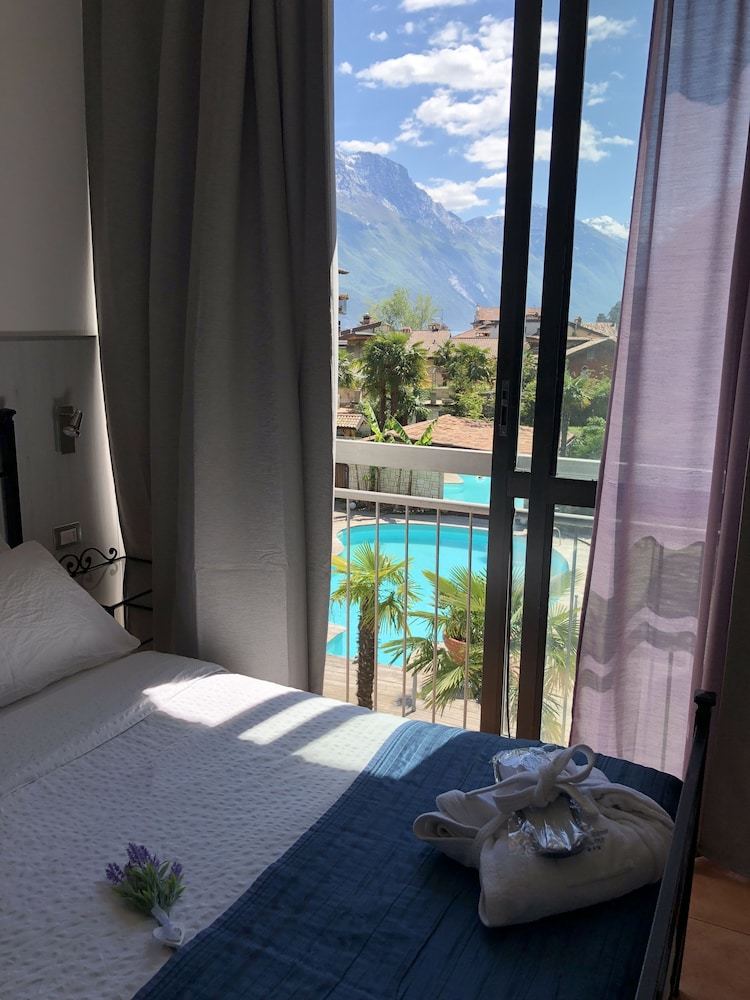 Hotel Canarino