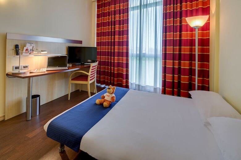 Hotel Holiday Inn Express Parma