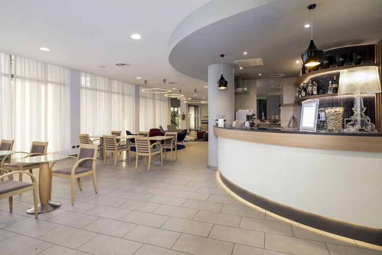 Hotel Holiday Inn Express Parma