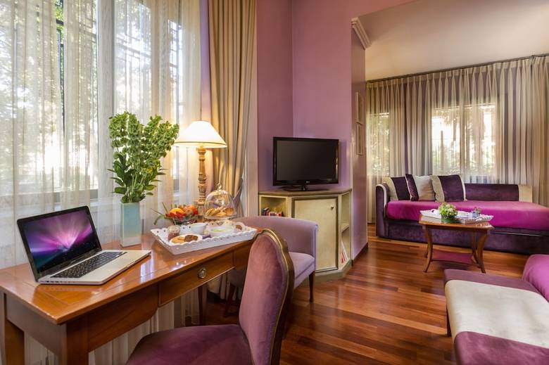 Hotel Fenix