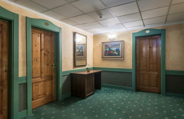 Hotel Minerva Palace