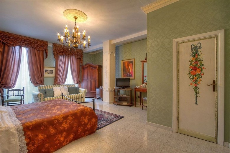 Hotel Residenza In Farnese