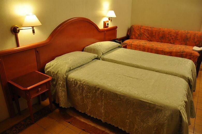 Hotel Sandra