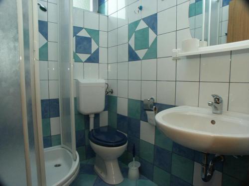 Apartments By The Sea Crikvenica - 2354