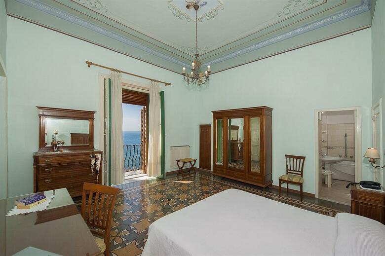Hotel California