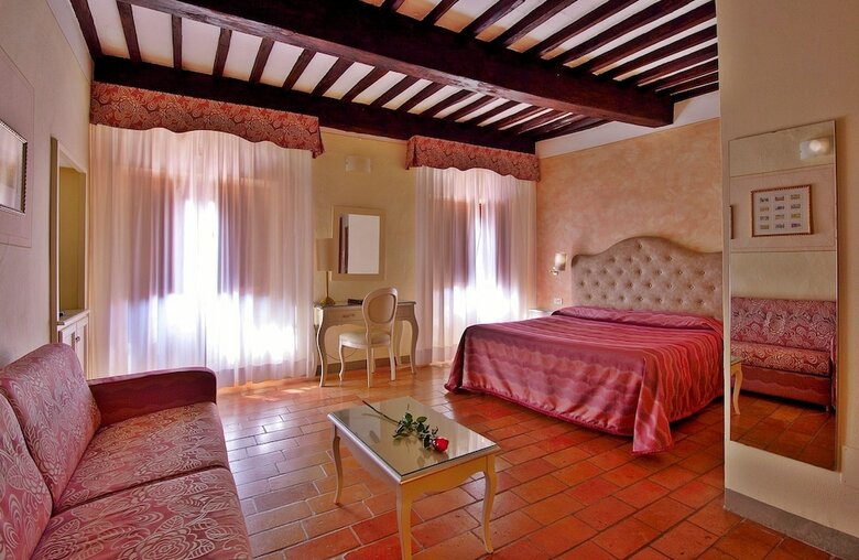 Hotel Leon Bianco
