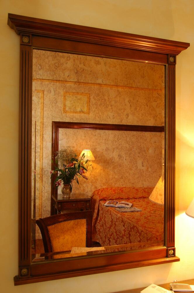 Hotel Leon Bianco