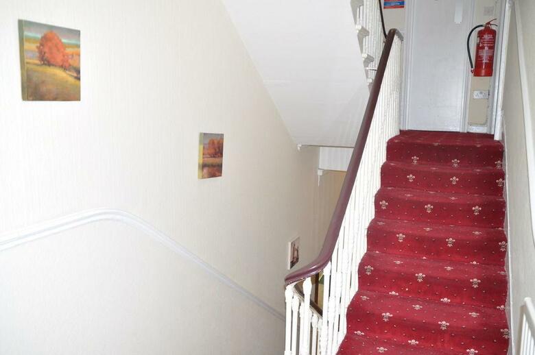Hotel Barry House