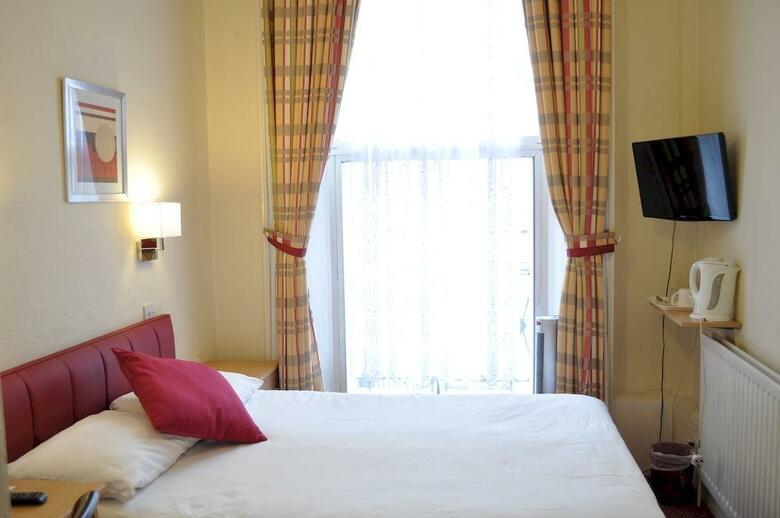 Hotel Barry House