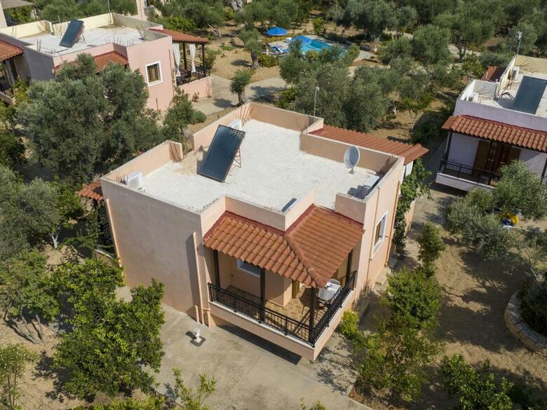 Modern Villa In Sfakaki Greece With Swimming Pool