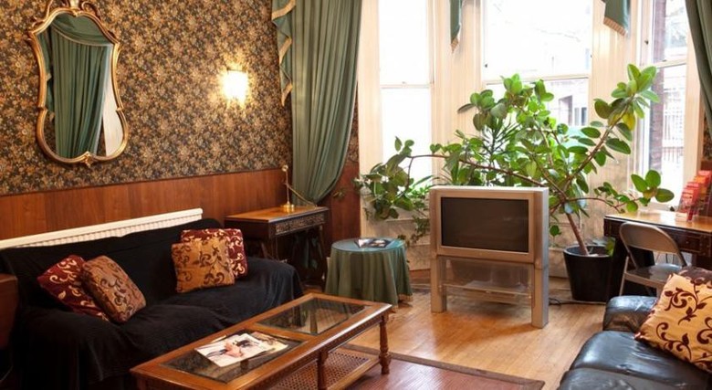 Beaver Hotel