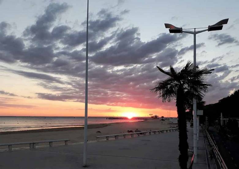 Hotel H�tel Point France
