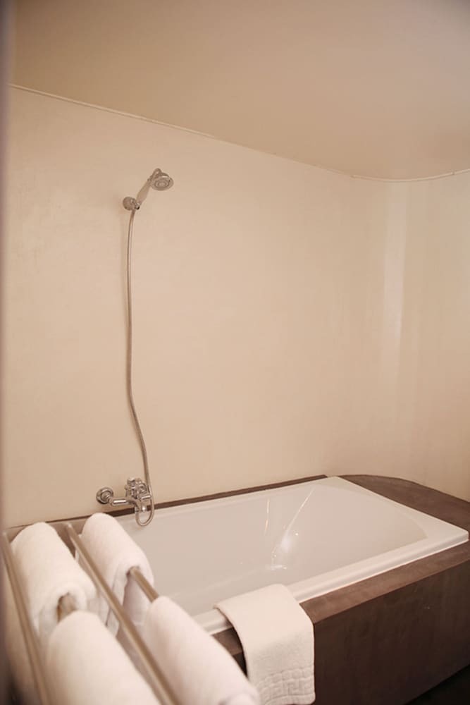 Hotel H�tel Le Roncevaux