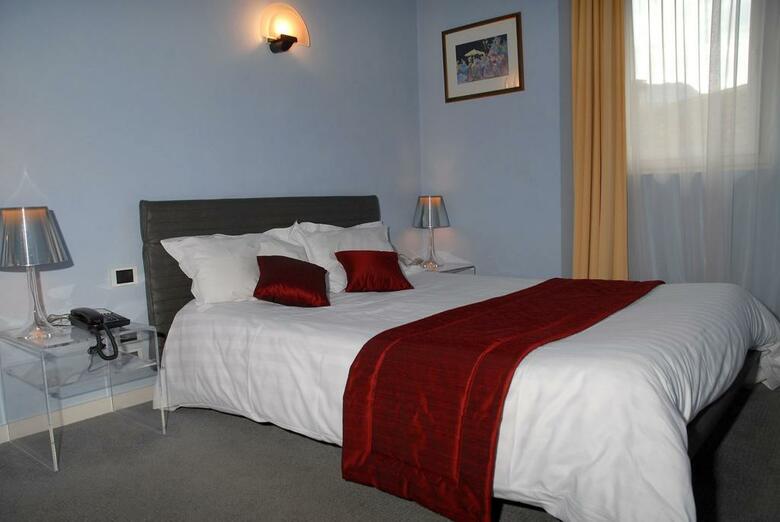 Hotel H�tel Du Palais de L'isle
