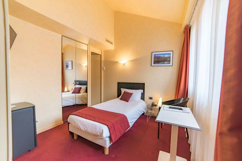 Hotel H�tel Du Palais de L'isle