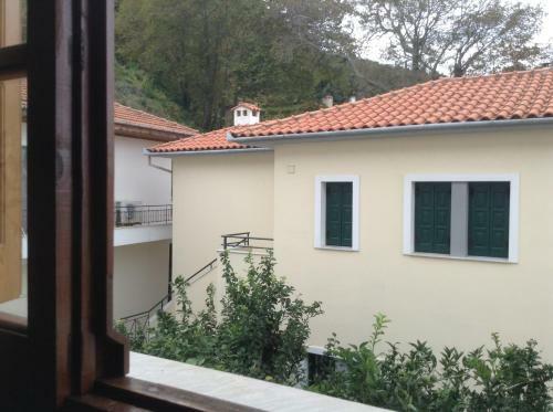 Hostal Akrogiali