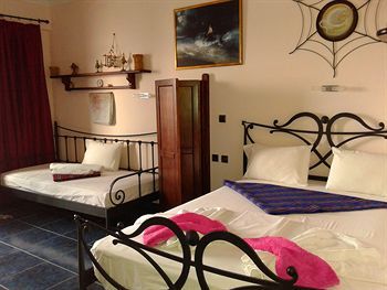 Hostal Bilios Apartments