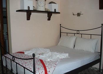 Hostal Bilios Apartments