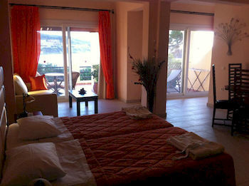 Paralia Luxury Apartments