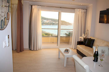 Paralia Luxury Apartments