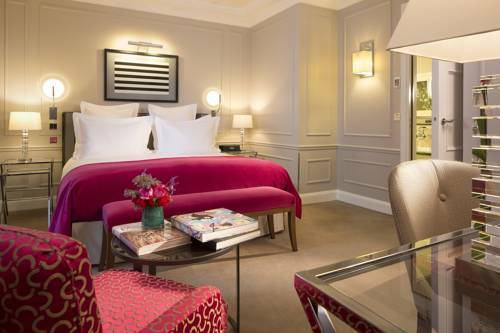 Hotel Le Burgundy Paris