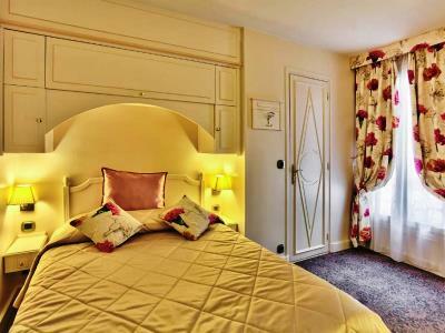 Hotel Queen Mary
