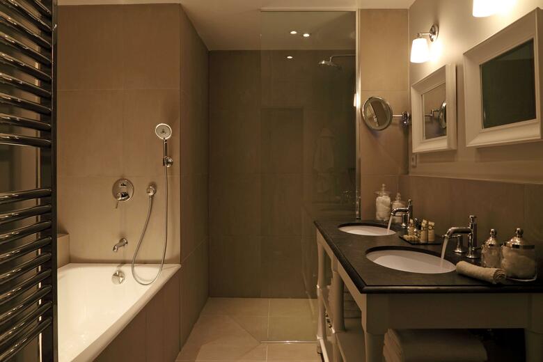 New Hotel Roblin