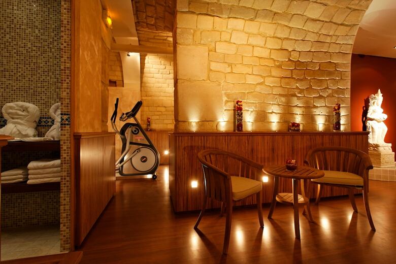 Hotel Rochester Champs Elysees