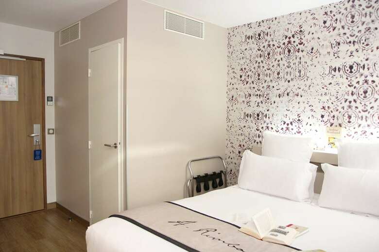 Hotel Best Western H�tel Litt�raire Arthur Rimbaud