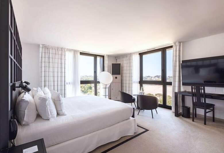 Hotel L' Agapa H�tel Spa Nuxe
