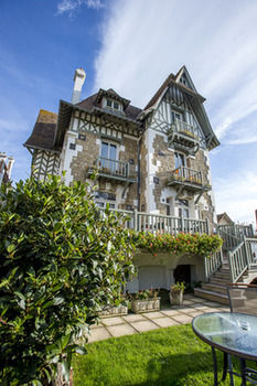 Hotel L'augeval