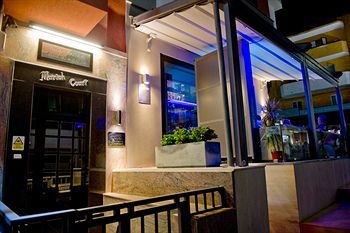 Paceville Apartments