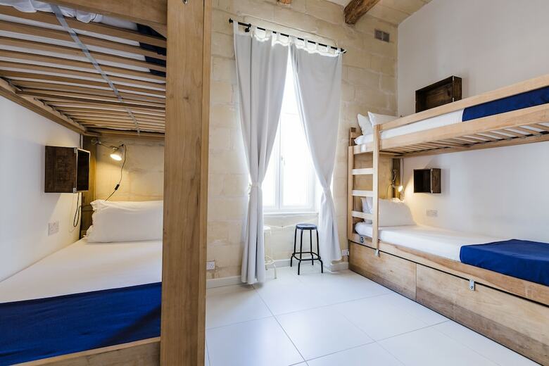 Two Pillows Boutique Hostel