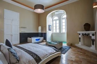 Hostal The Host Boutique Guesthouse
