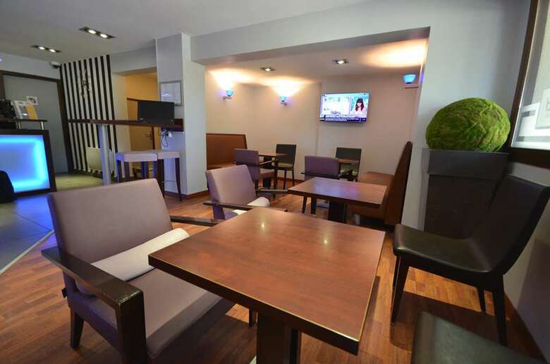 Hotel Kyriad Dijon Mirande