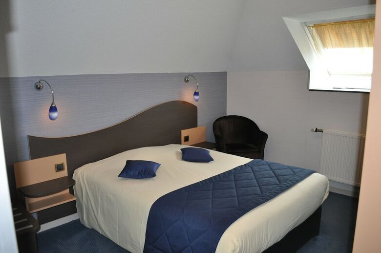 Hotel Logis Au Tambour