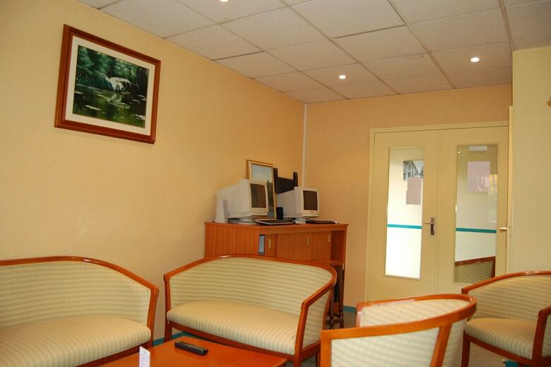Hotel Logis Au Tambour