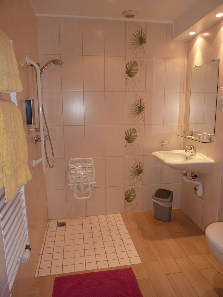 Hotel Logis Au Tambour