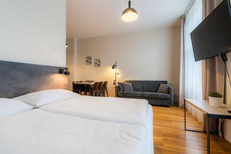 Ea Aparthotel Melantrich