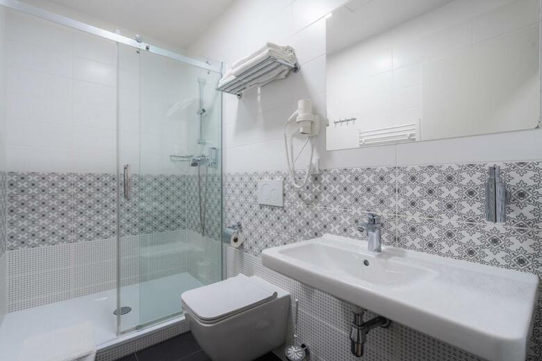 Ea Aparthotel Melantrich