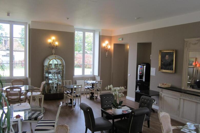 Hotel Ch�teau De Lazenay - R�sidence H�tel De Charme