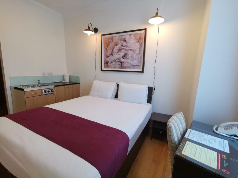 The Hyde Park Hotel