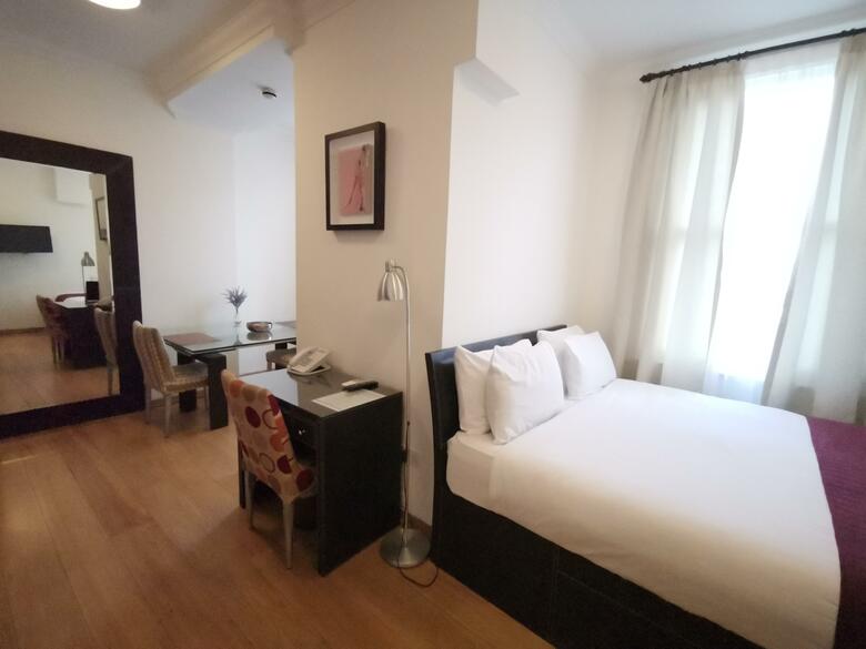 The Hyde Park Hotel