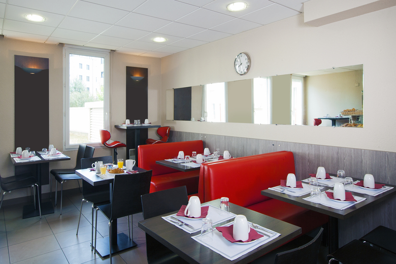 Hotel Apt Sejours Et Affaires Reims Residence Clair