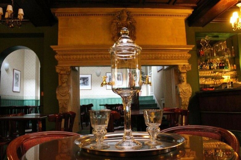 Hotel H�tel Artemisia Montmartre