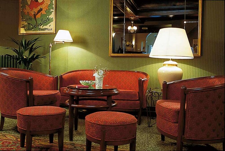 Hotel H�tel Artemisia Montmartre