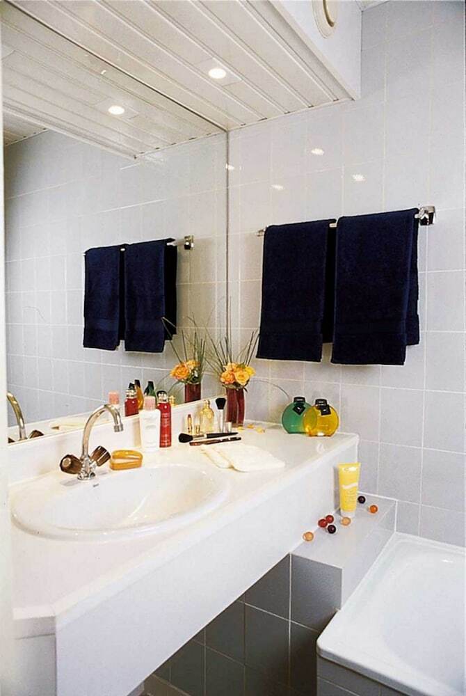 Hotel H�tel Artemisia Montmartre